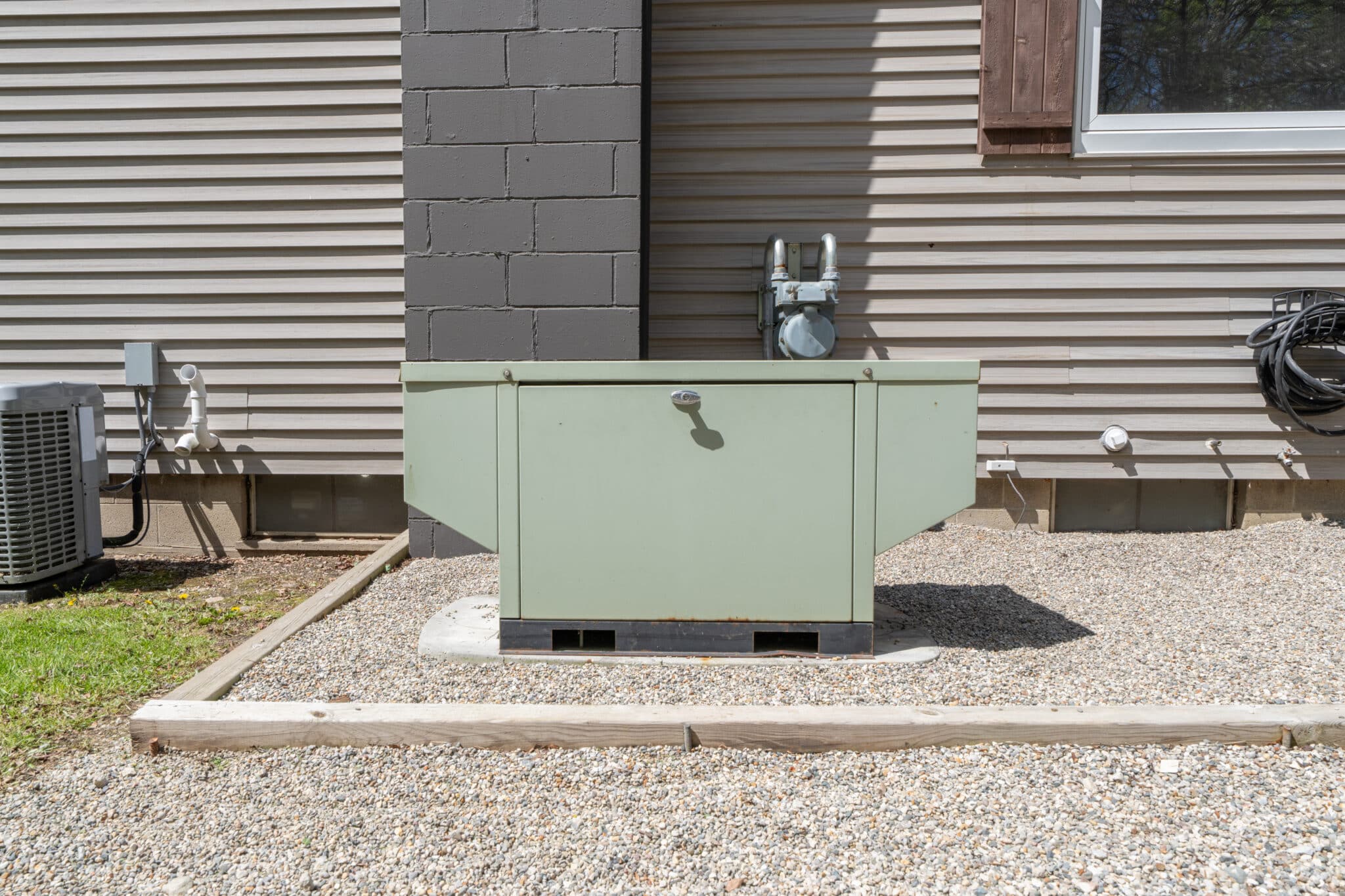 Whole house generator testing checklist for homeowners.