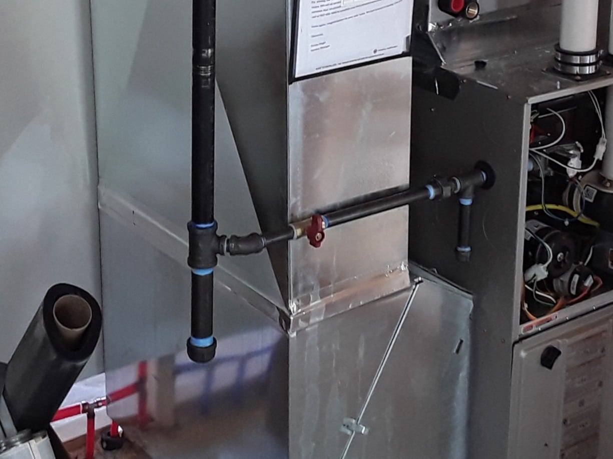 Gas pipe bonding for safe appliance installations.